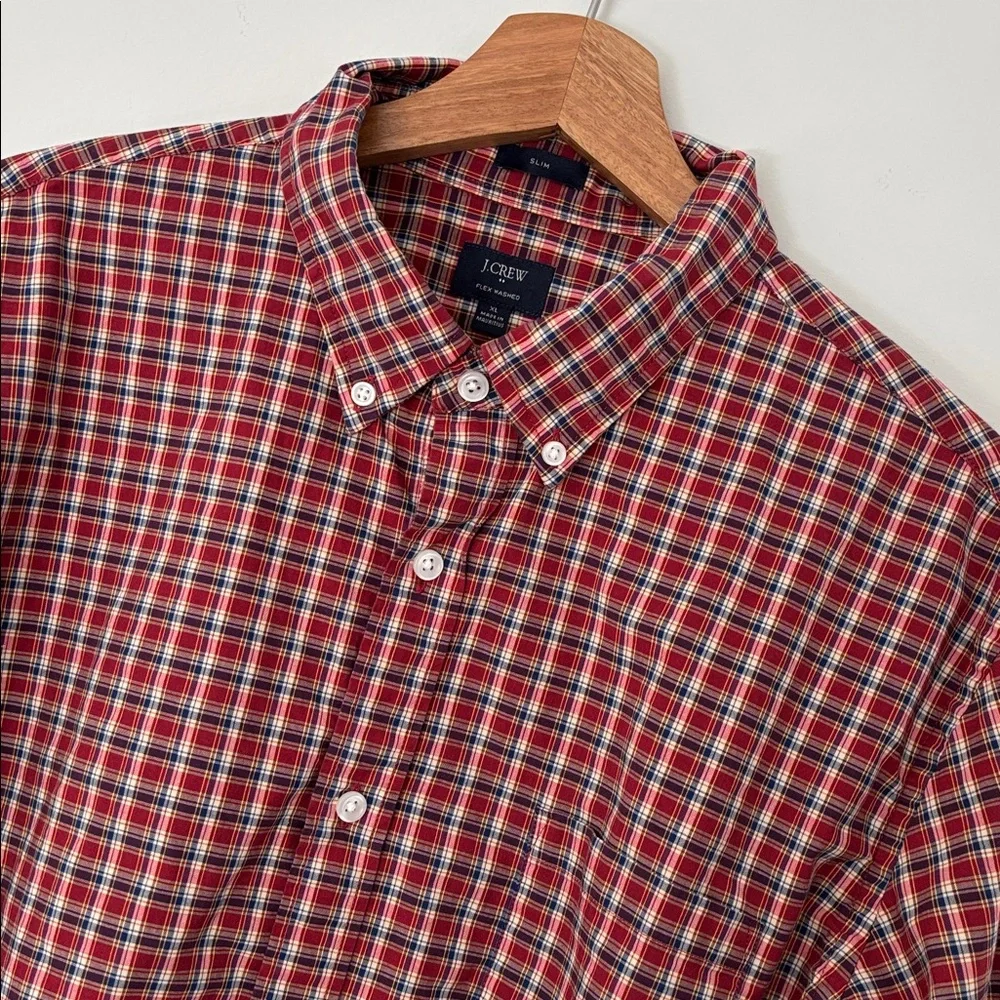 J. Crew Men's slim XL red, white and Navy Plaid Shirt flex washed shirt